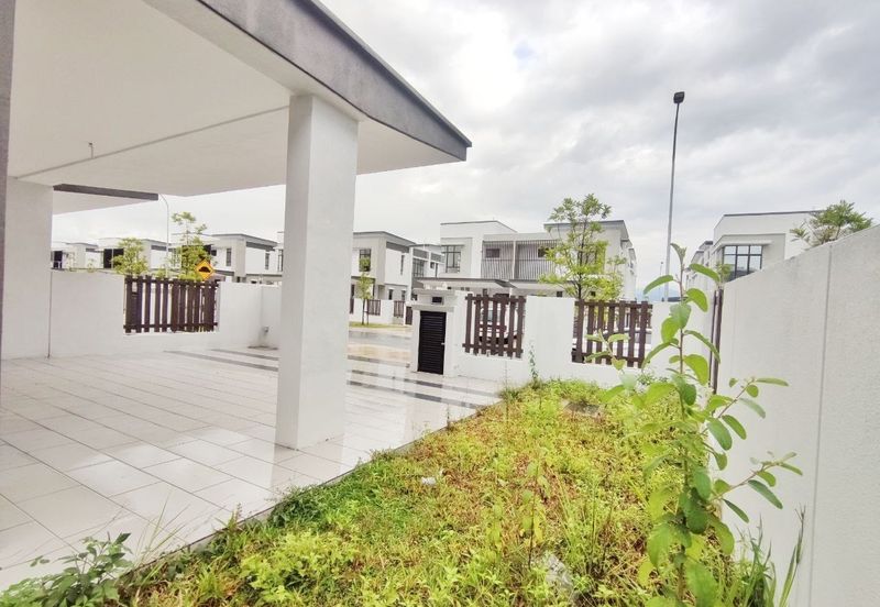 Frossa @ Setia Ecohill 2