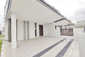 Frossa @ Setia Ecohill 2