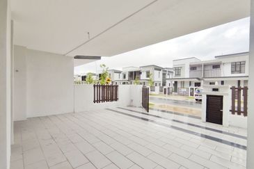 Frossa @ Setia Ecohill 2