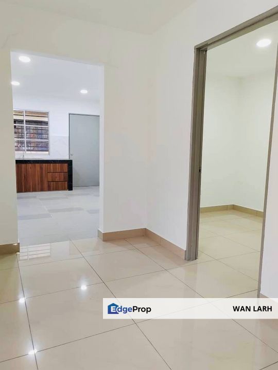 END LOT AND RENOVATED!! 2 Storey Terrace House Taman Lingkaran Nur Cheras, Selangor, Kajang