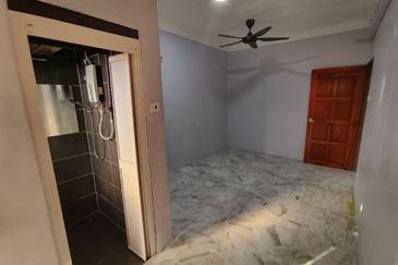 Taman Pinggiran Delima