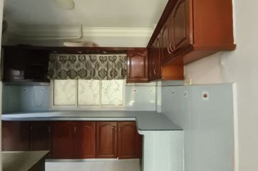 Taman Pinggiran Delima