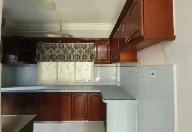 Taman Pinggiran Delima