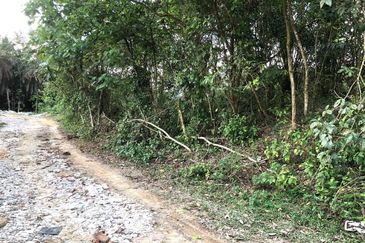 Kampung Sungai Tangkas