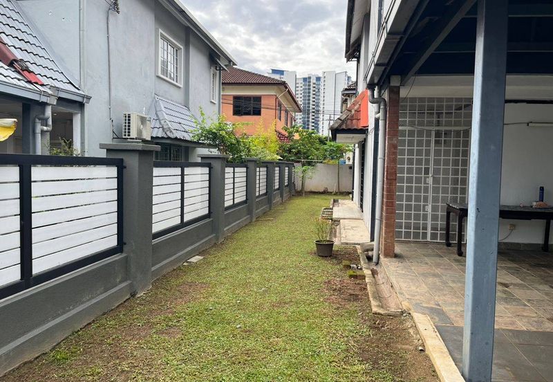 ENDLOT 2 STOREY TERRACE SETIAWANGSA KL