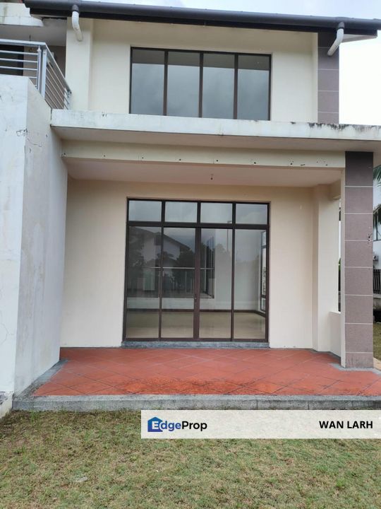 SPECIAL OFFER BIG SAFIRA BUNGALOW DOUBLE STOREY Subang Bestari, Selangor, Subang Bestari