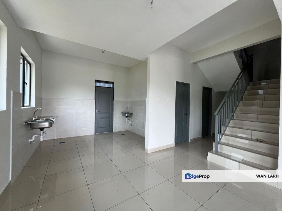 BRAND NEW 3 STOREY SEMI-D TAMAN SENTOSA DAMAI TERAS JERNANG BANDAR BARU BANGI, Selangor, Kajang