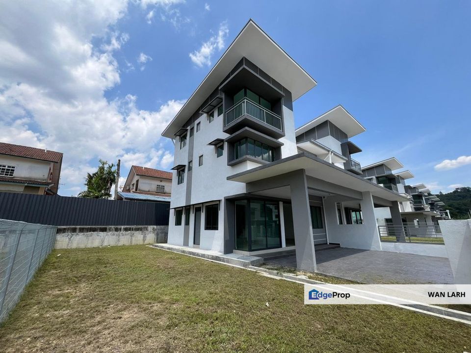 BRAND NEW 3 STOREY SEMI-D TAMAN SENTOSA DAMAI TERAS JERNANG BANDAR BARU BANGI, Selangor, Kajang