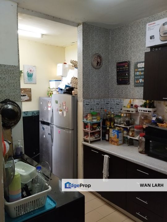 Partially Furnished Apartment Laguna Biru 1, Taman Tasik Biru, Selangor, Rawang