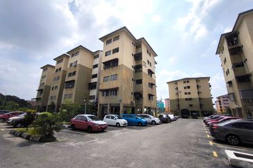 Apartment Sri Tanjung