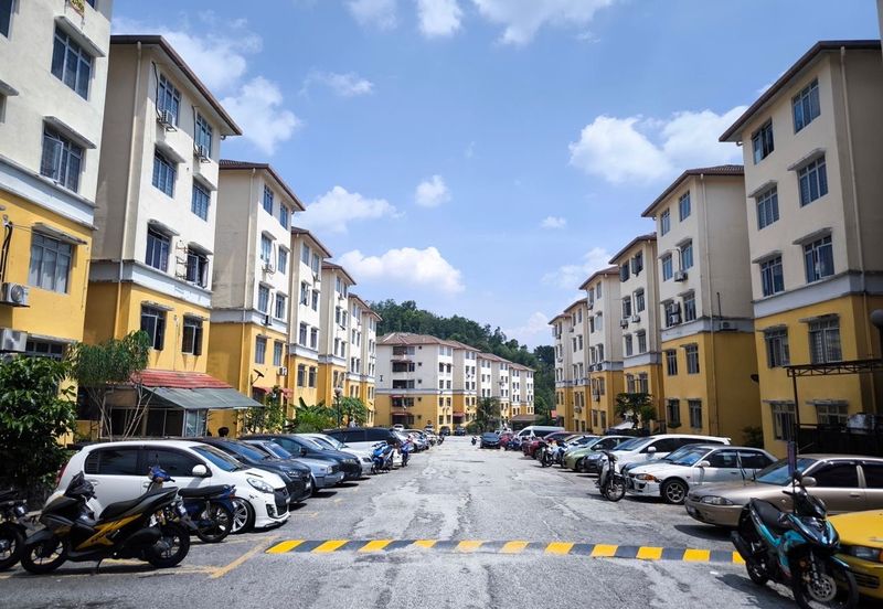 Sri Baiduri Apartment