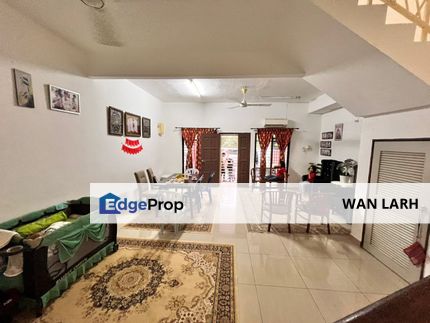  DOUBLE STOREY TAMAN PUNCAK SAUJANA SEKSYEN 3 TAMAN PUNCAK SAUJANA  KAJANG FOR SALE, Selangor, Kajang