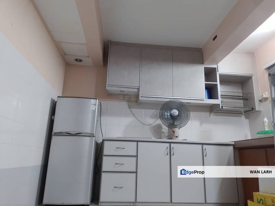 Duplex unit at D" Puncak Suasana Apartment, Bandar Tun Hussein Onn, Cheras, Selangor, Cheras
