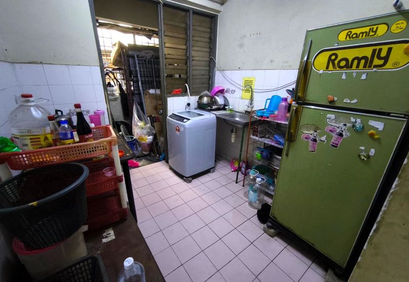 Tasik Heights Apartment