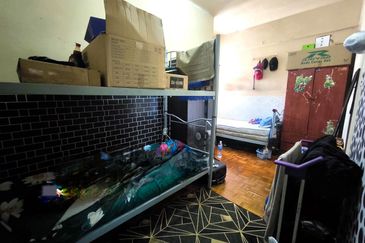 Tasik Heights Apartment