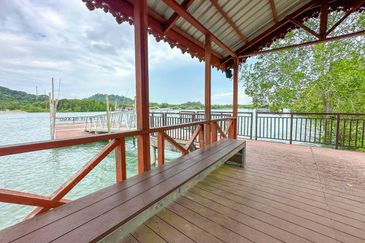 Sungai Cemaran, Tanjung Surat, Desaru