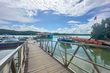 Sungai Cemaran, Tanjung Surat, Desaru