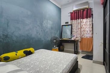  Renovated 2 Storey Terrace Corner Lot Bandar Tasik Selatan, Kuala Lumpur