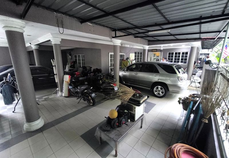  Renovated 2 Storey Terrace Corner Lot Bandar Tasik Selatan, Kuala Lumpur