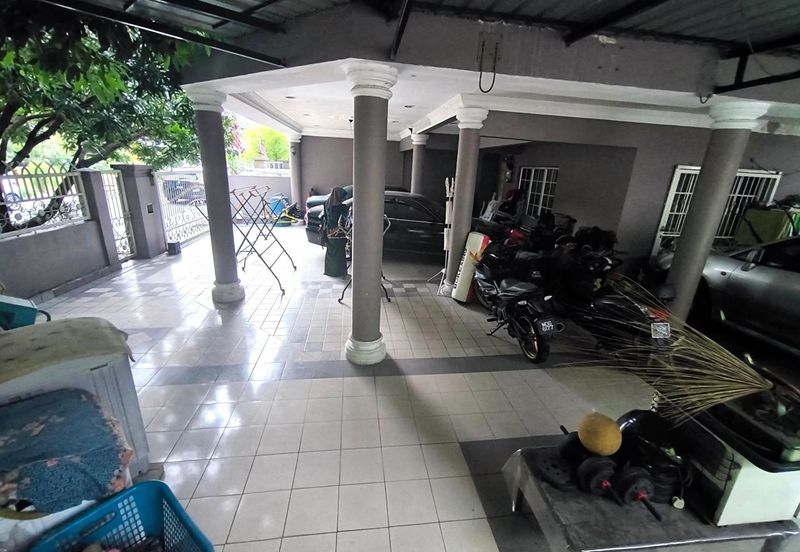  Renovated 2 Storey Terrace Corner Lot Bandar Tasik Selatan, Kuala Lumpur