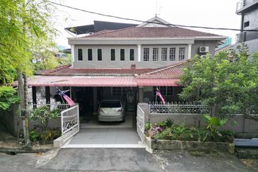  Renovated 2 Storey Terrace Corner Lot Bandar Tasik Selatan, Kuala Lumpur