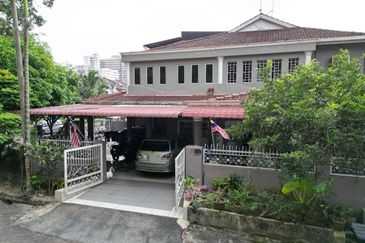 Renovated 2 Storey Terrace Corner Lot Bandar Tasik Selatan, Kuala Lumpur