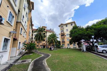 Intana Ria @ Bandar Baru Bangi