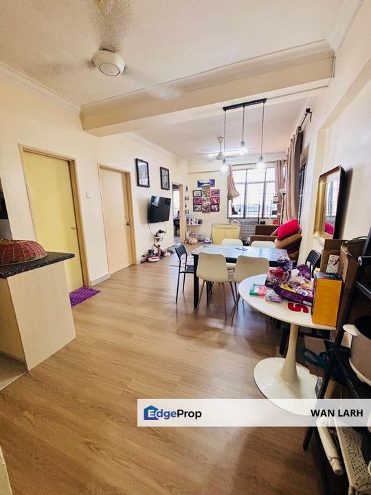 Endlot Unit Partially Furnished  Residensi Melor, Bandar Baru Bangi, Selangor, Bangi