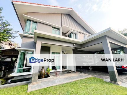 FACING OPEN  FULLY RENOVATED  LOW DENSITY AREA  2.5 Storey Bungalow Villa Safira Saujana Impian Kajang, Selangor, Kajang