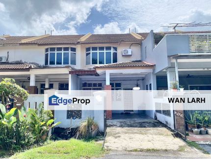 Double Storey Terrace Bandar Rinching Seksyen 5, Semenyih. Facing Open., Selangor, Semenyih