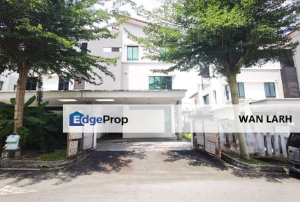  RENOVATED 3 Storey Semi D Taman Tropika 2 Kajang, Selangor, Kajang