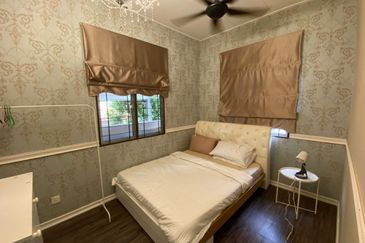 Jalan Pulau Angsa U10/2