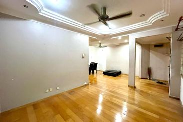 Bandar Tun Hussein Onn