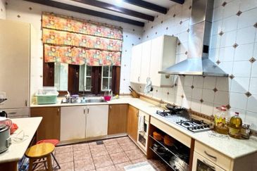 Impian Golf & Country Club