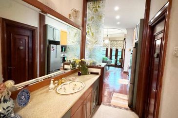 Impian Golf & Country Club