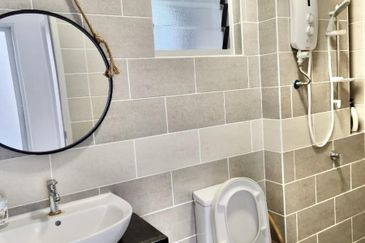 Parkfield Residences, Tropicana Heights