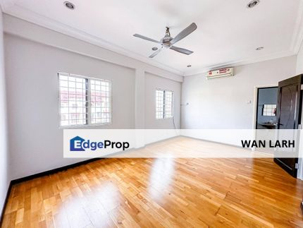 🔥🔥 BELOW MARKET 🔥🔥 Villa Laman Tasik Townhouse , Bandar Sri Permaisuri, Cheras KL  (UPPER UNIT), Kuala Lumpur, Cheras