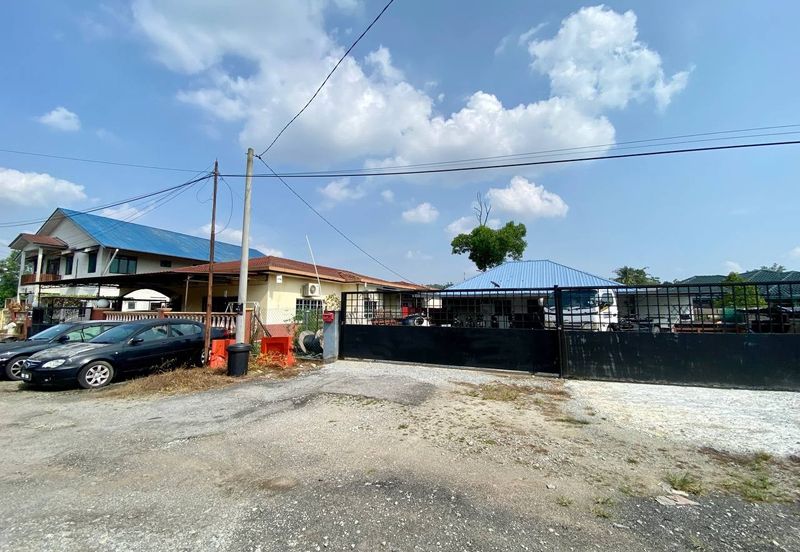 Kampung Abu Bakar Baginda