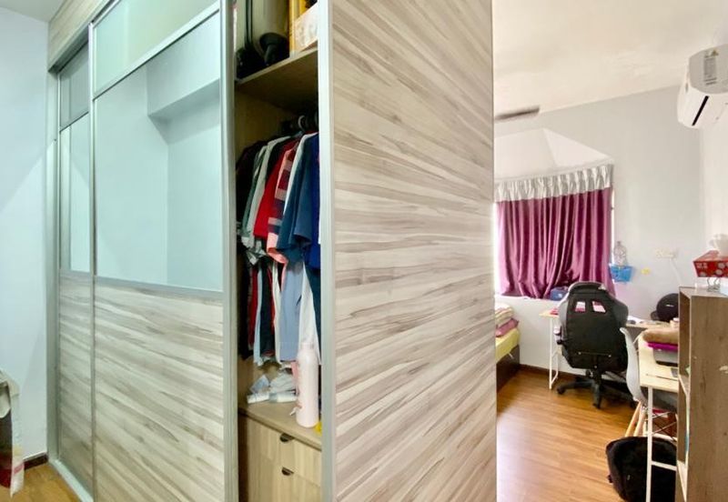 Tenderfields @ Eco Majestic