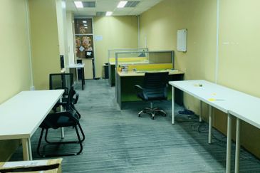 FOR SALE OFFICE UNIT SUBANG BUSINESS CENTRE