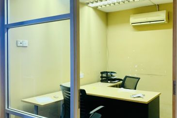FOR SALE OFFICE UNIT SUBANG BUSINESS CENTRE