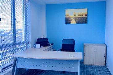 FOR SALE OFFICE UNIT SUBANG BUSINESS CENTRE