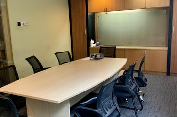 FOR SALE OFFICE UNIT SUBANG BUSINESS CENTRE