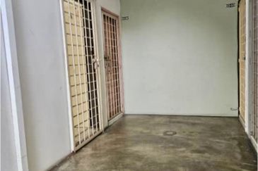 Apartment Subang Permai