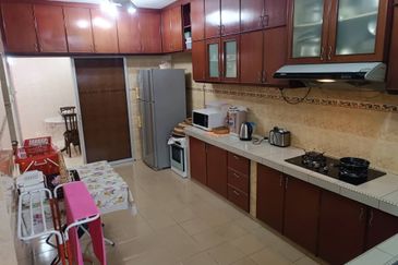 Taman Tamu Hillpark (Seksyen 4)