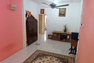 Taman Tamu Hillpark (Seksyen 4)