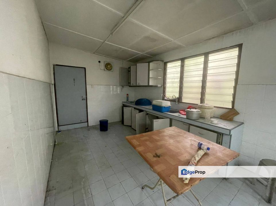 Taman Garing Bunglow unit, Selangor, Rawang