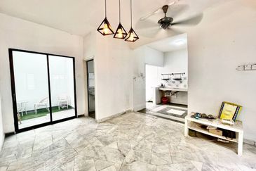 Bandar Country Homes