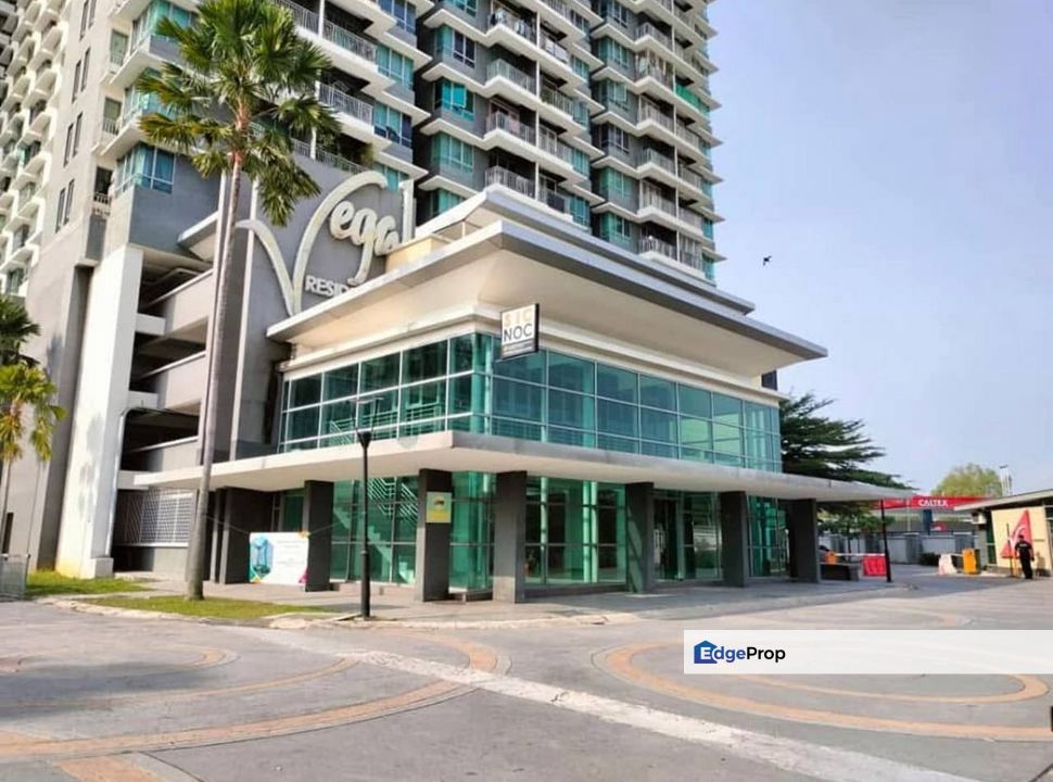 Corner Unit VEGA RESIDENSI 1, CYBERJAYA Non bumi unit Furnished, Selangor, Cyberjaya