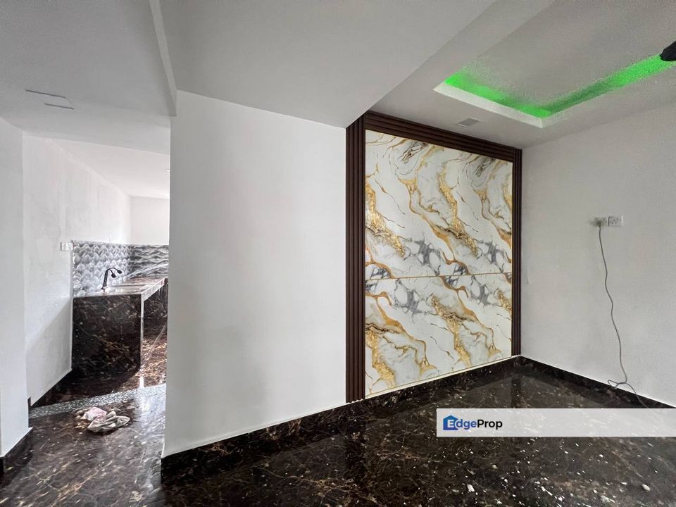 FREEHOLD RENO Double Storey Terrace Taman Rawang Perdana Extended, Selangor, Rawang